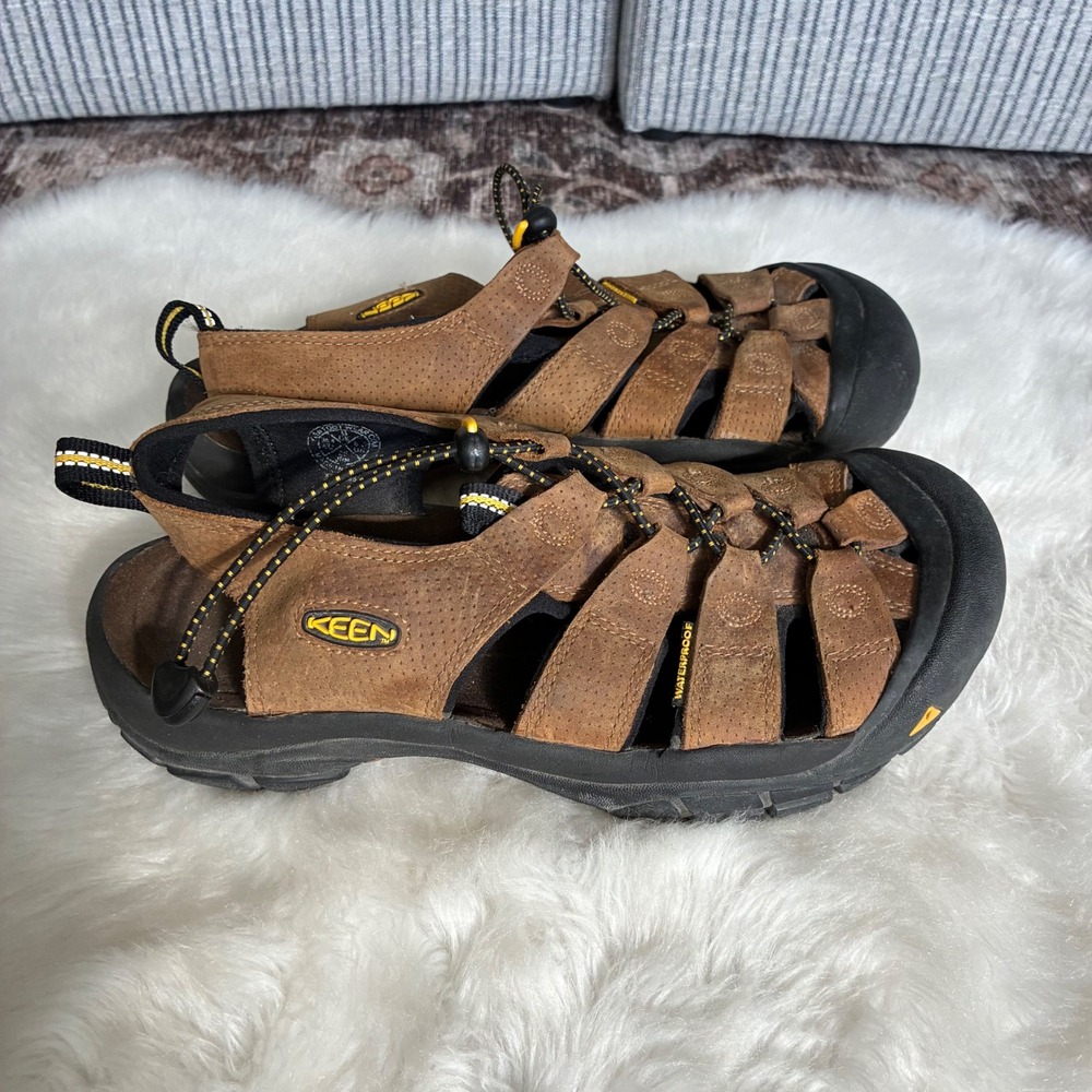 Keen XT1205 Womens Leather Waterproof Hiking Sandals Brown Size 9